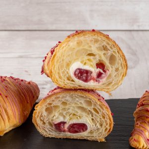 Raspberry Vanilla Croissant - imagine 2