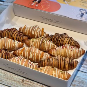 Cutie cu 12 mini croissante cu crema - imagine 2