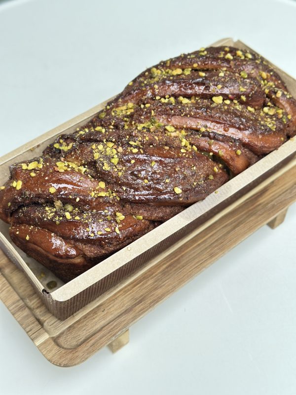 Cozonac insiropat Babka cu Fistic